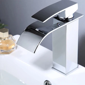 Современный смеситель для раковины в ванной с водопадом, установленный на бортике Смеситель для холодной и горячей воды, Латунь, Хромированный туалетный столик, раковина, кран для мытья рук