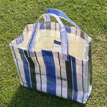 Тканая сумка для покупок в полоску, большая водонепроницаемая сумка через плечо из ПВХ, переносная сумка-тоут, пляжная сумка в красную и синюю полоску.